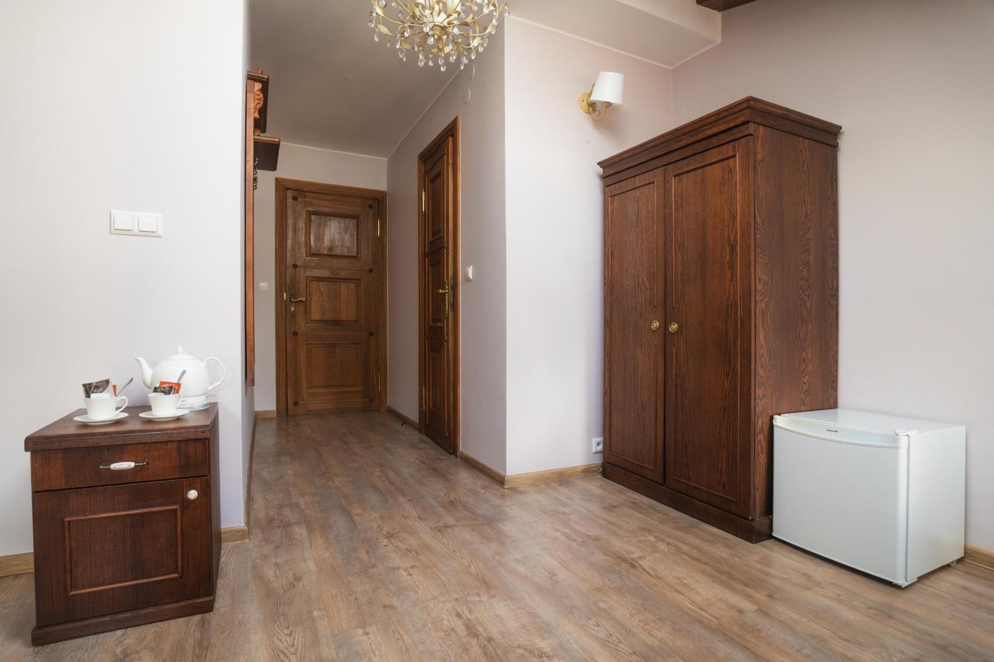 Palac Srodka Chrzypsko Wielkie Exterior foto